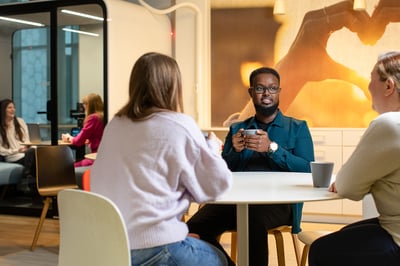 Luonalaiset rakentavat tulevaisuutta yhdessä